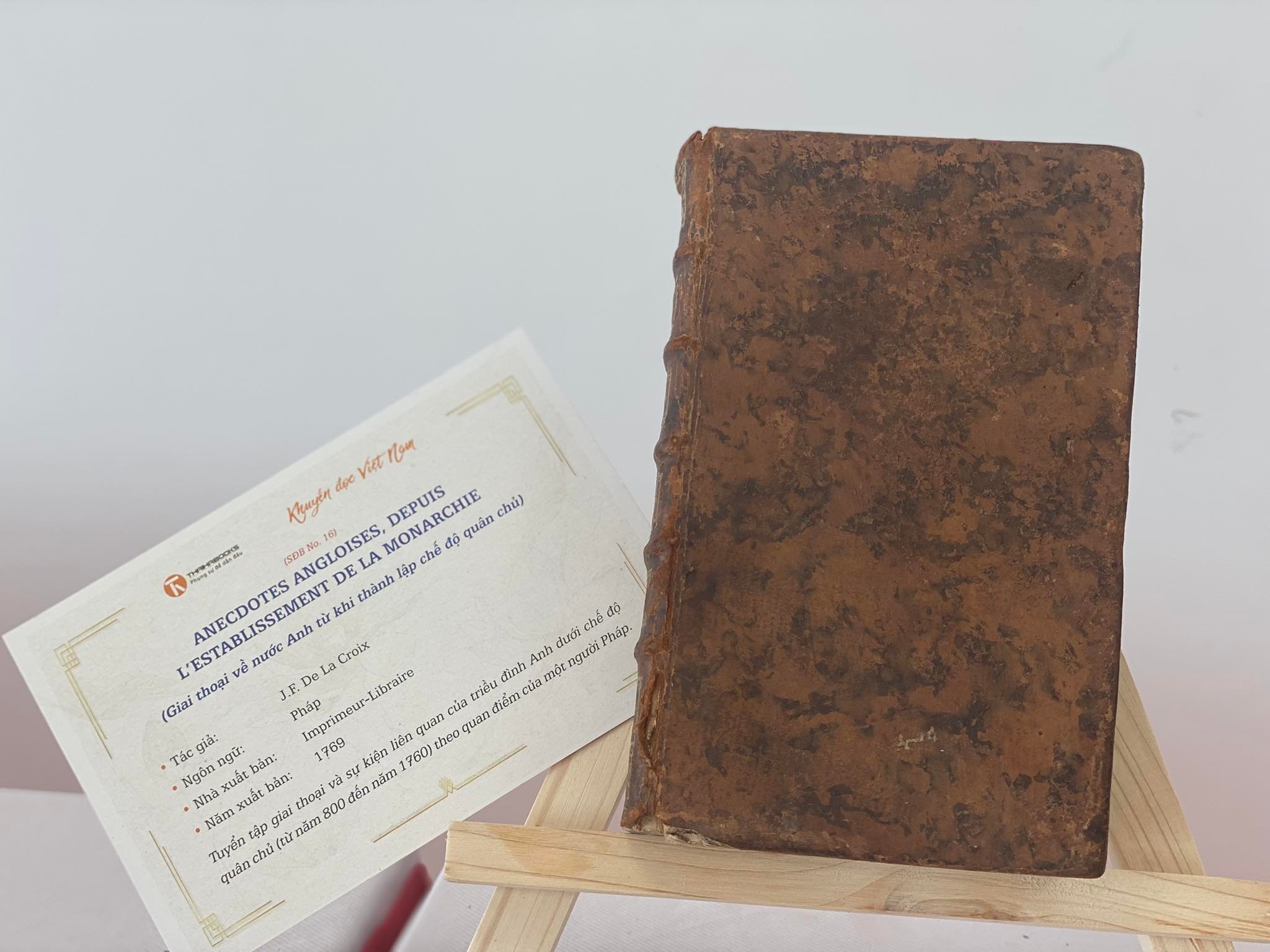 Nhung tu lieu quy tai khong gian Sach va Van hoa doc hinh anh