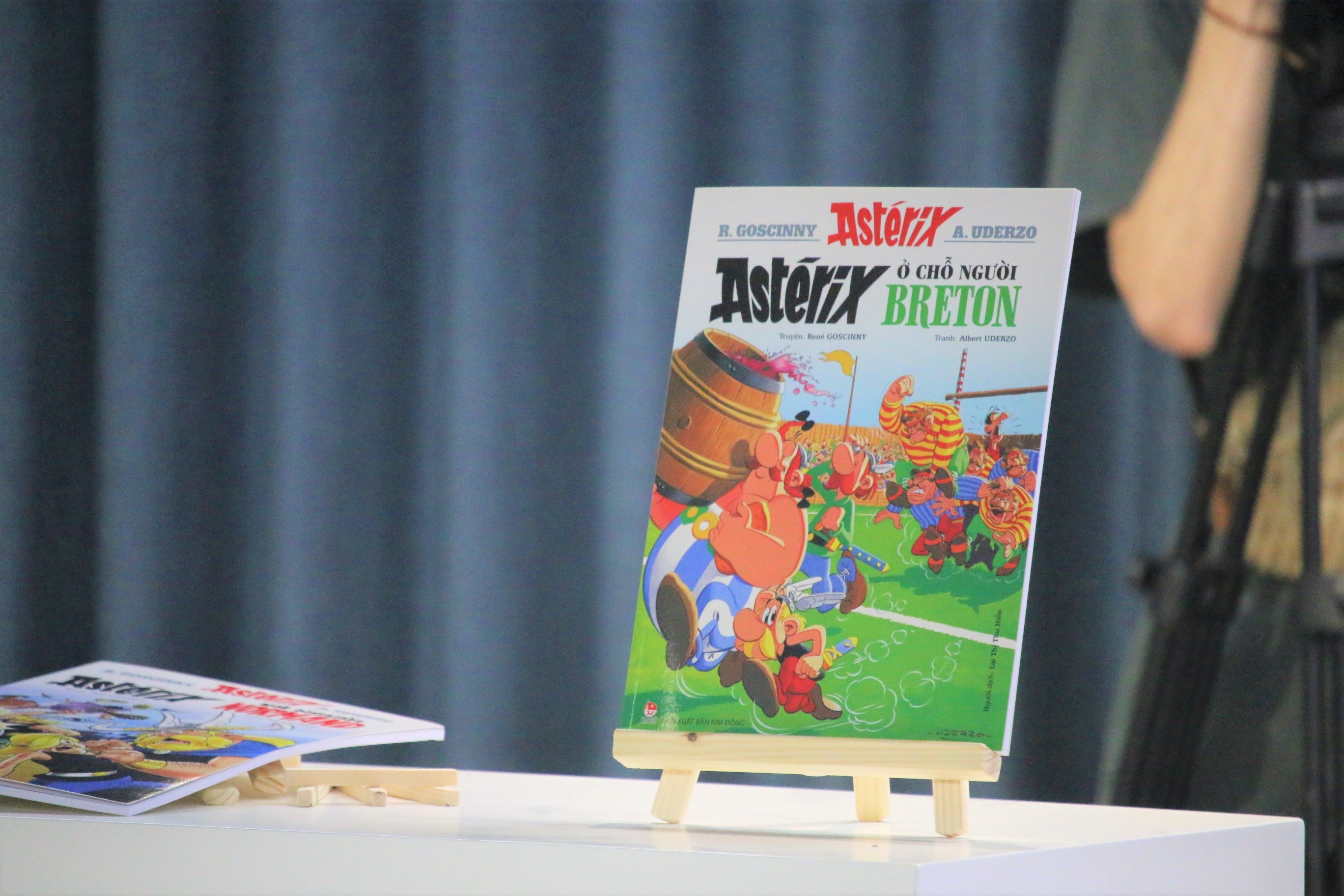 truyen tranh phap anh 1