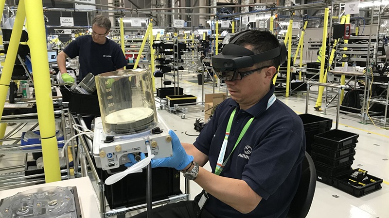 Cac nha may thong minh hoat dong nho AR hinh anh