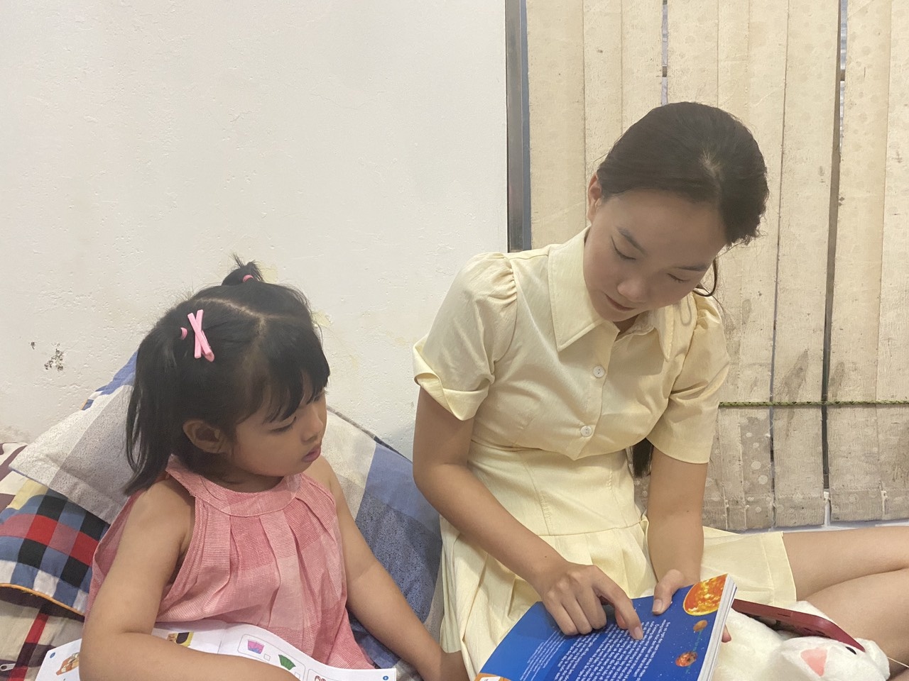 doc sach nghi le anh 2