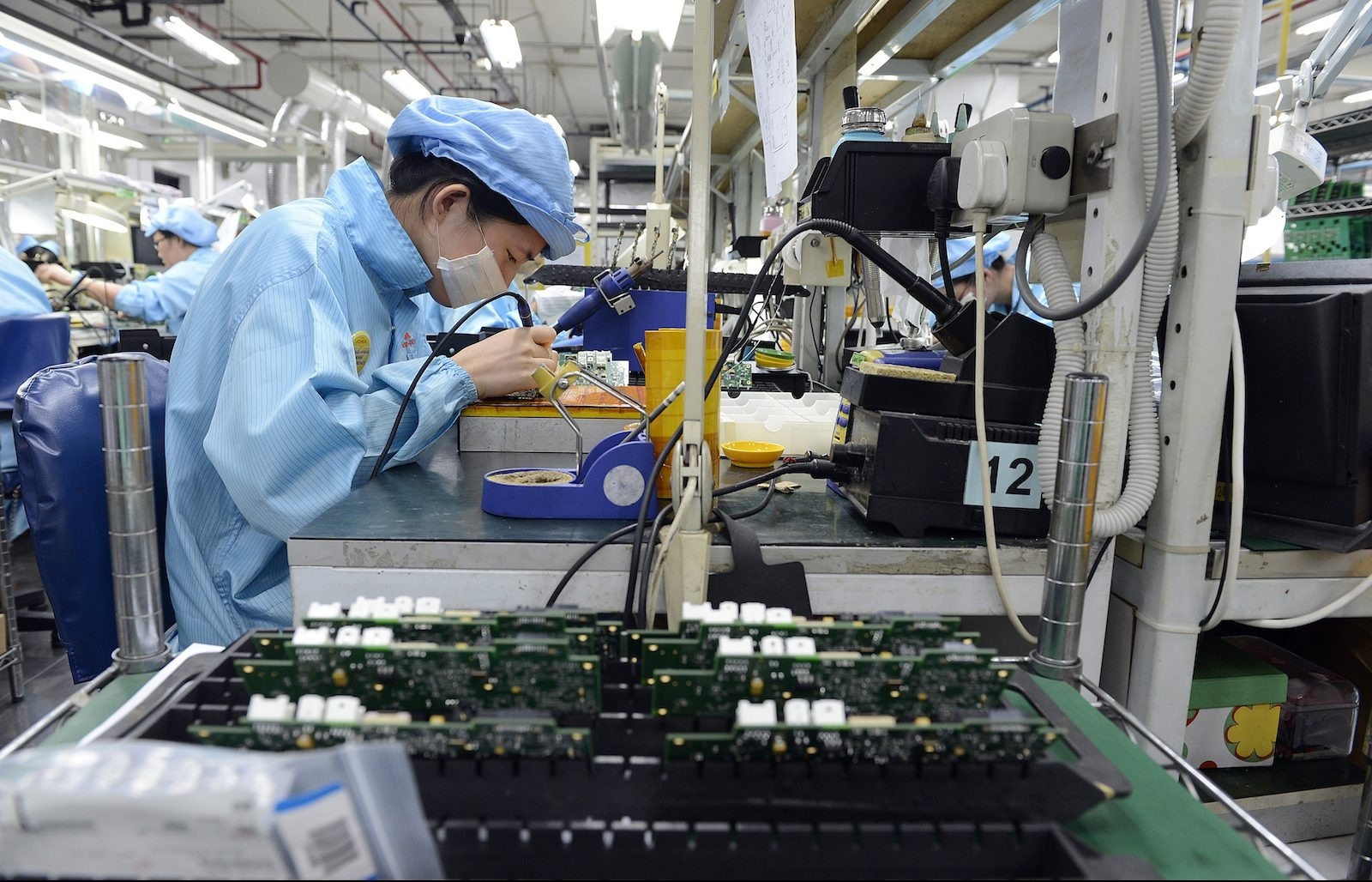 Lien minh san xuat chip Texas, California voi chau A hinh anh