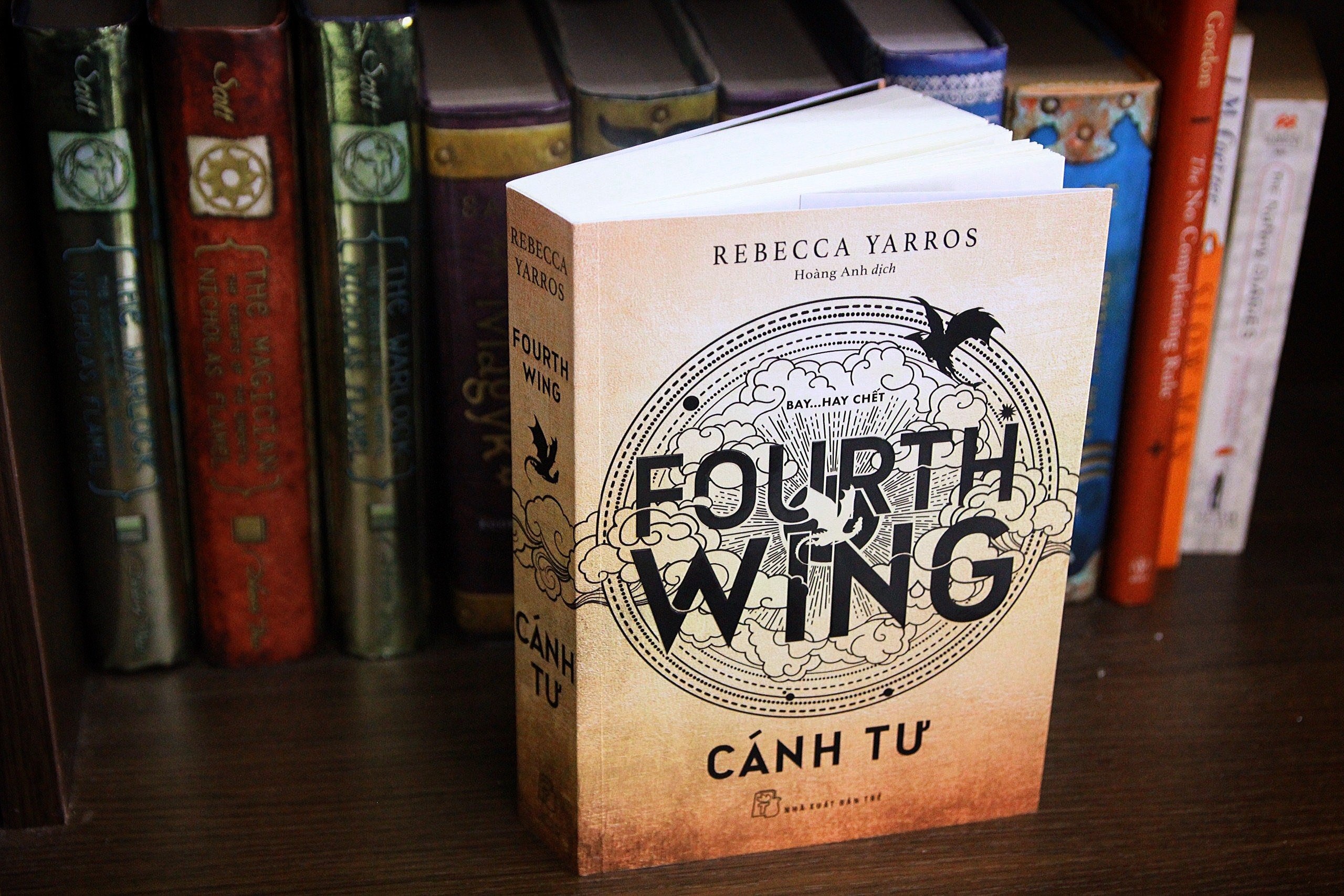 'Canh tu' lot de cu sach hay quoc te tren TikTok hinh anh