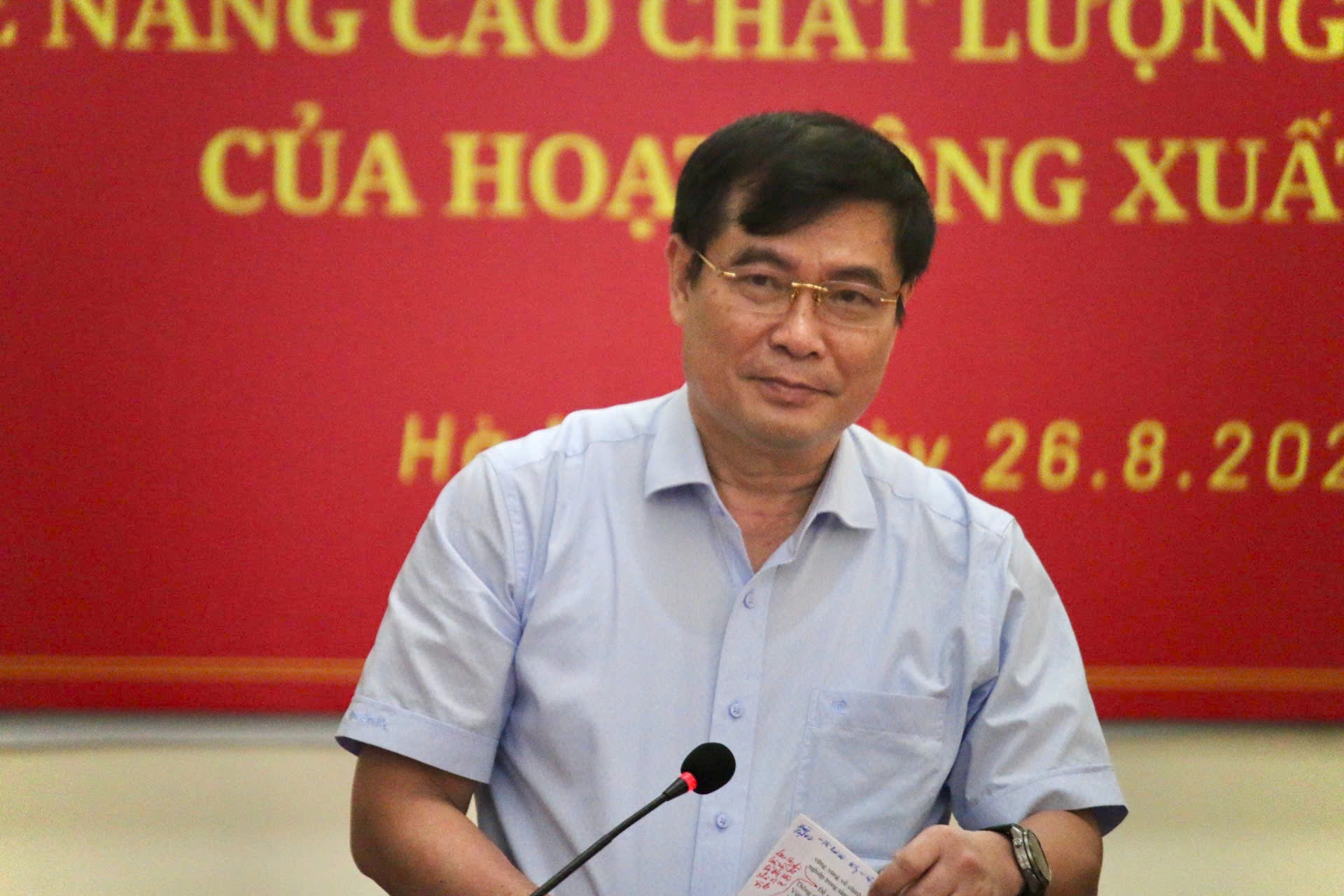Huong toi moi truong xuat ban van hoc nang dong hon hinh anh