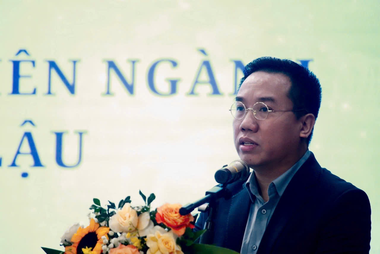 De tri benh sach lau, can tim toi lieu thuoc cong nghe hinh anh