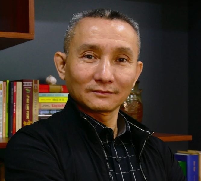 Hoi nha van Viet Nam thu hoi quyet dinh dieu dong ong Luong Ngoc An hinh anh