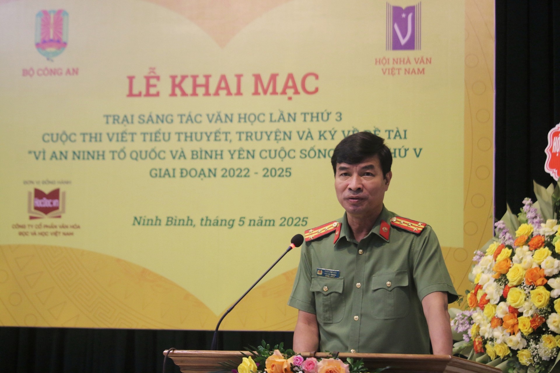 Cong an anh 2