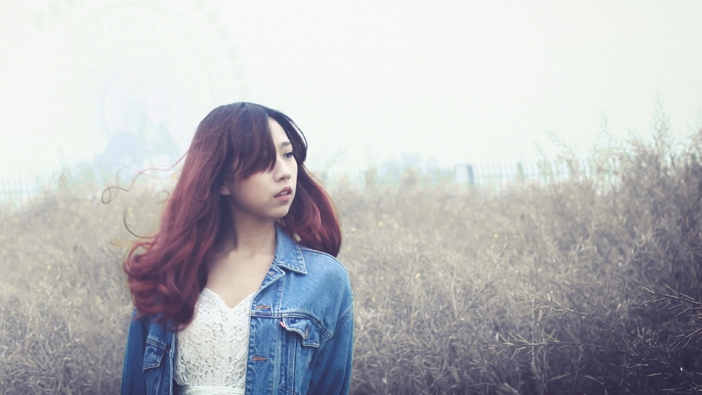 Min pho dien kha nang hat tieng Anh hinh anh