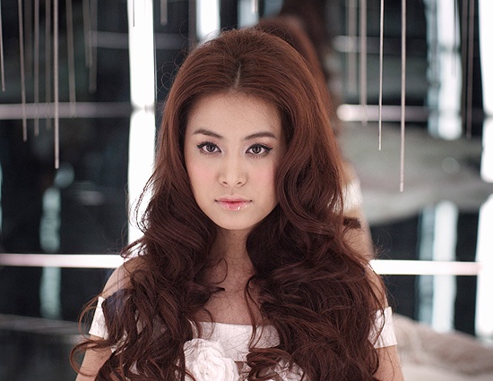 Roi - Hoang Thuy Linh hinh anh