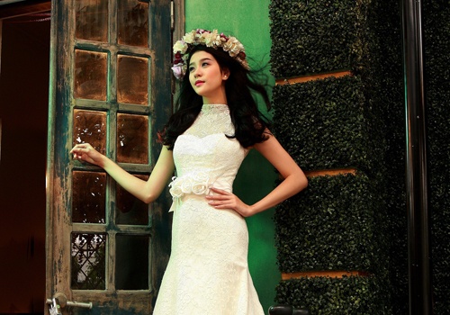 Phan Ha Phuong dep la voi vay cuoi hinh anh