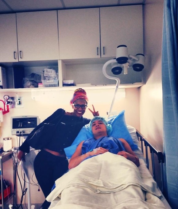 Giữa tháng 11/2013, Cao Thái Sơn bất ngờ đăng tải hình ảnh nằm tại bệnh viện St. Joseph Hospital of Orange, Mỹ với dòng chú thích đầy tâm trạng: 