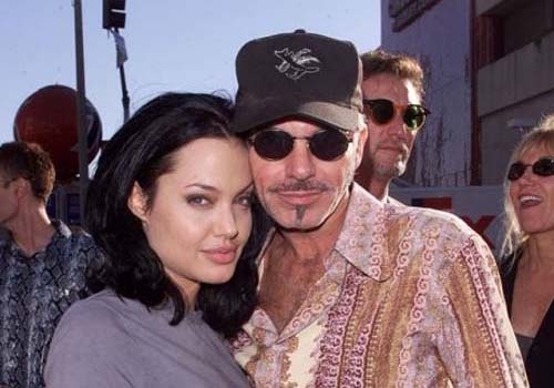Chong cu Angelina Jolie duoc vi la 'tay sai' cua than chet hinh anh