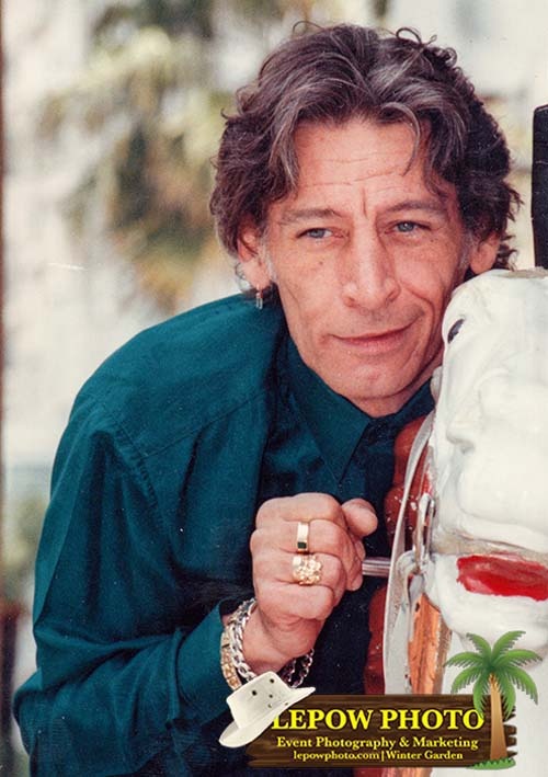 Nạn nhân tiếp theo là Jim Varney. Năm 2001, ông đóng chung phim với Thorton trong Daddy and Them. Tuy nhiên, Jim đã không bao giờ được chứng kiến bộ phim được phát hành tới công chúng vì bệnh ung thư phổi, ông qua đời ở tuổi 55.