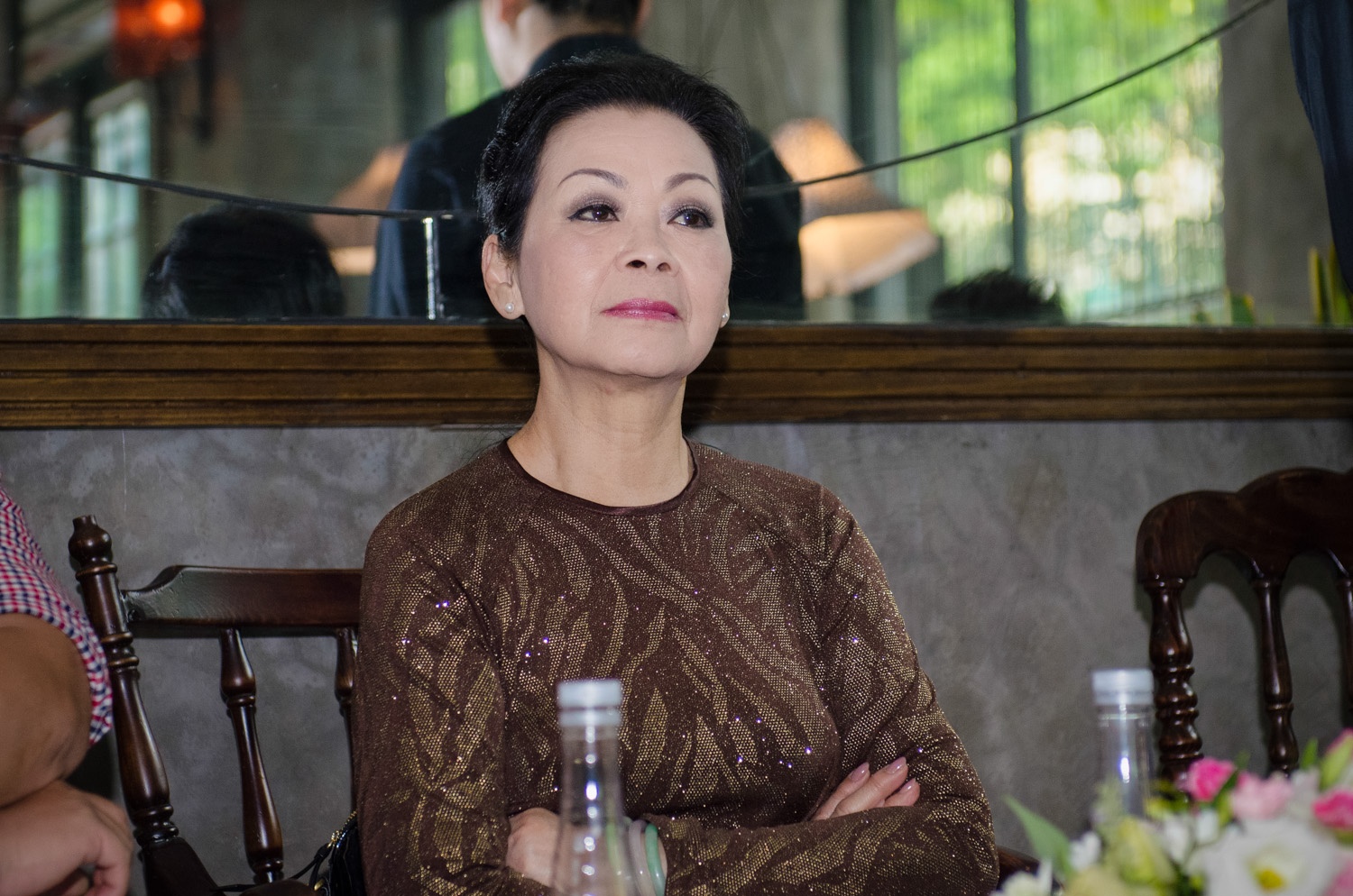 Khanh Ly tra loi phong van hinh anh