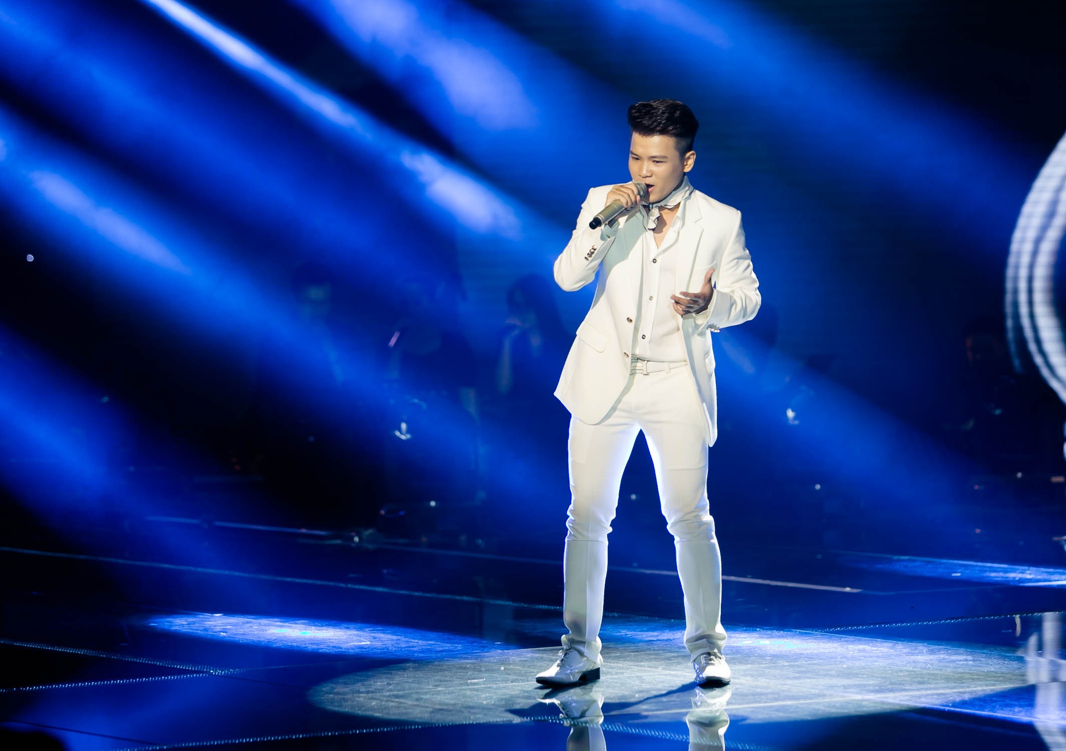 When I need you - Tran Thai Ngan hinh anh