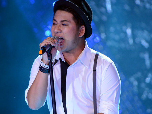 Thi sinh vua bi loai o X Factor doat giai Sao Mai diem hen hinh anh