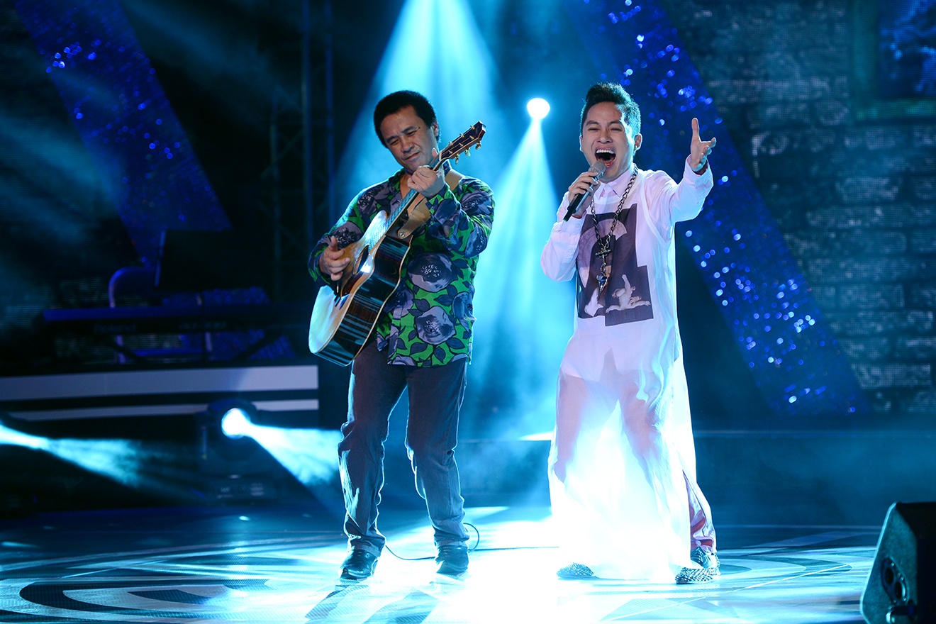 Tung Duong dien ao dai khi tai ngo nhac si Le Minh Son hinh anh