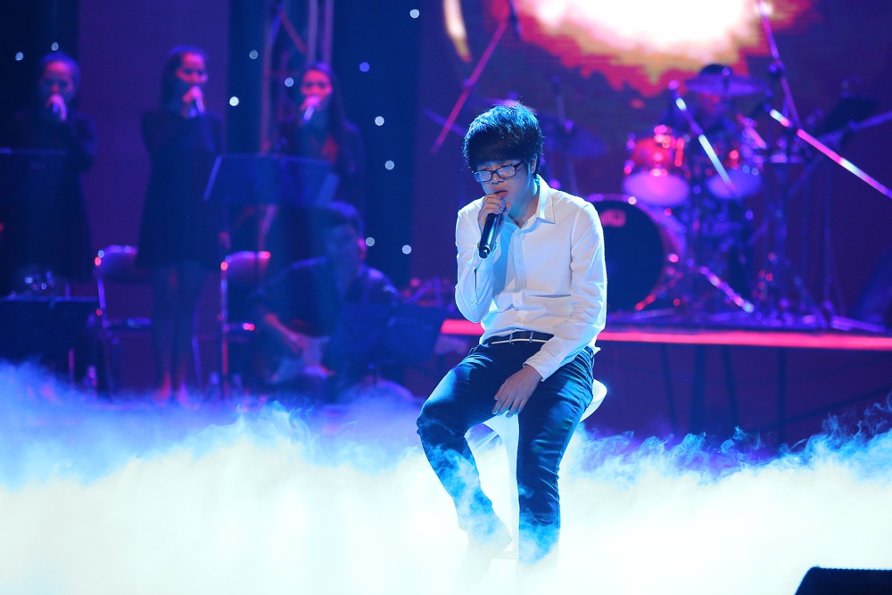 Con khoc - Bui Anh Tuan hinh anh