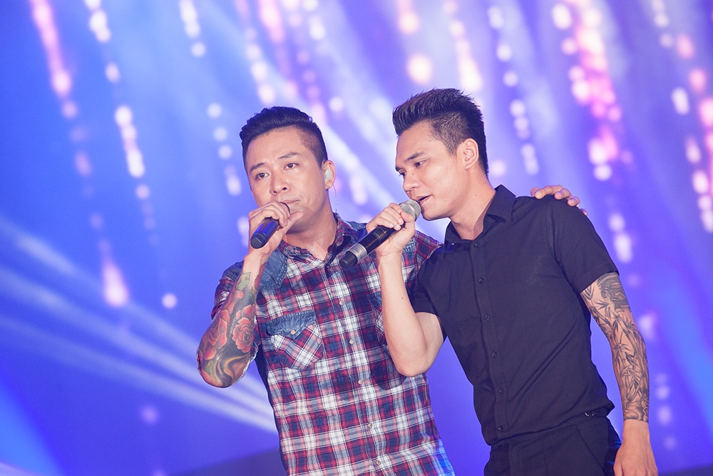 Tuan Hung hat sung sau nghi an danh nhau hinh anh