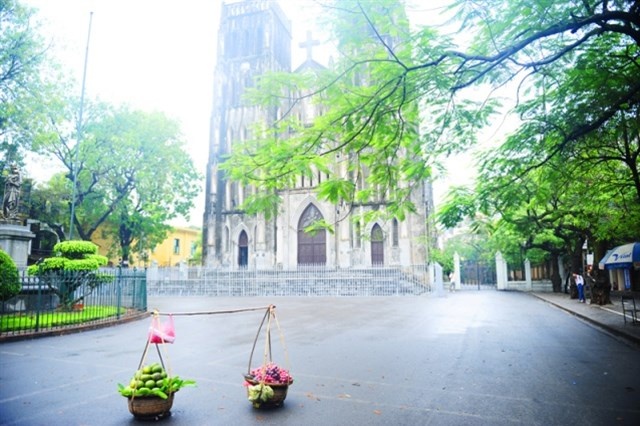 10 ca khuc cang nghe cang them yeu Ha Noi hinh anh