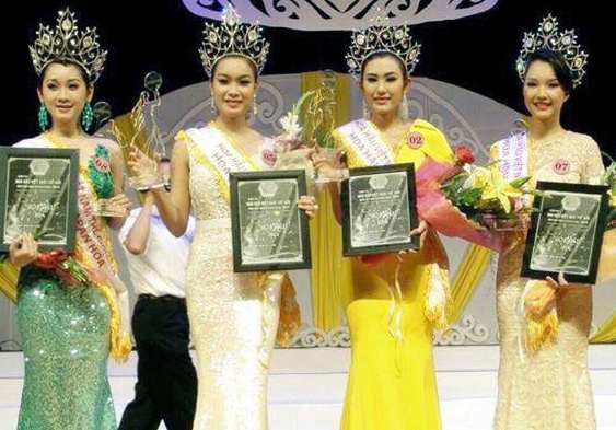 Cuoc thi hoa hau co Viet Huong dien bi to sap xep giai hinh anh