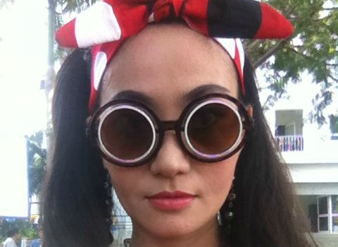 Nhung khoanh khac xem xong phai cuoi cua sao Viet hinh anh