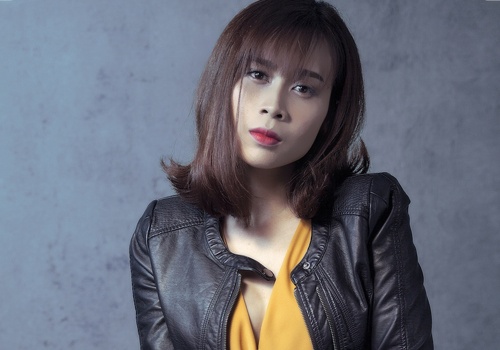 Luu Huong Giang chi 1 ty dong lam MV hinh anh