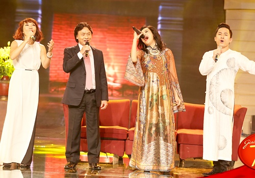 Tung Duong, Van Mai Huong phan phao khi bi che hat khong hay hinh anh