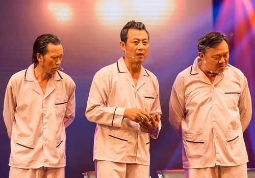 Hoai Linh, Van Son, Chi Tai tung hung an y tren san khau hinh anh