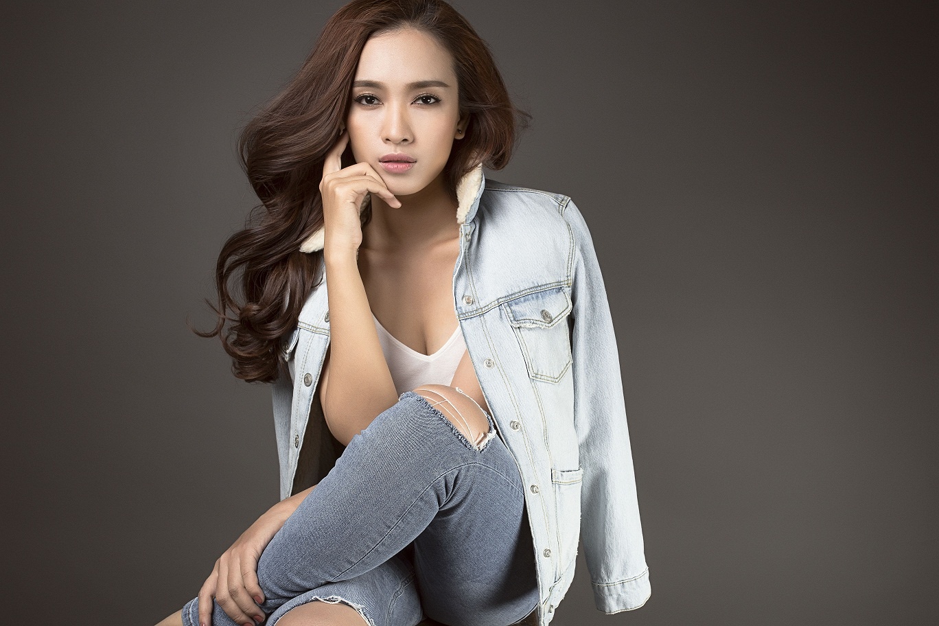 Tac gia 'Trot yeu' tung ca khuc danh cho nguoi doc than hinh anh