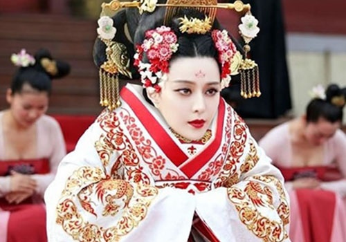 Dan mang che anh 'my nhan khong nguc' trong ‘Vo My Nuong' hinh anh