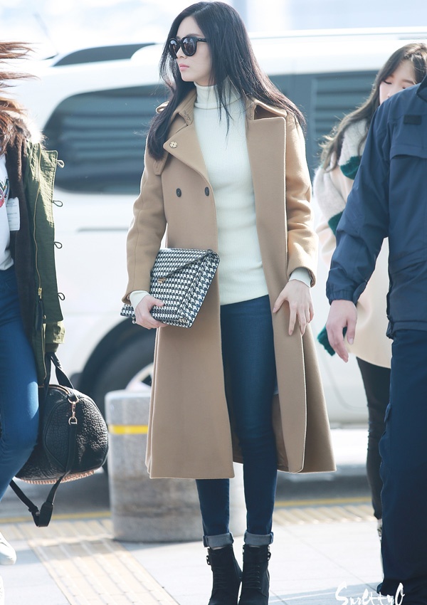 Cô em út Seohyun của SNSD trông giống như một fashionita đích thực.