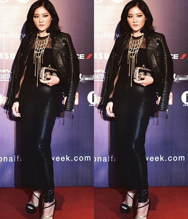 Cây đồ da già dặn không phù hợp với độ tuổi của Văn Mai Hương. Bên cạnh đó, kiểu tóc và cách trang điểm đậm đà khiến cô trở nên dữ dằn.