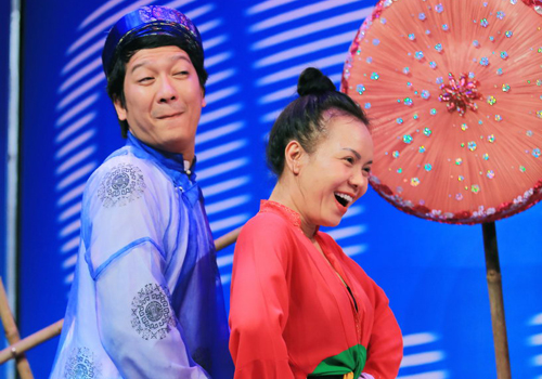 Sao Viet tat ban chuan bi don Tet At Mui hinh anh