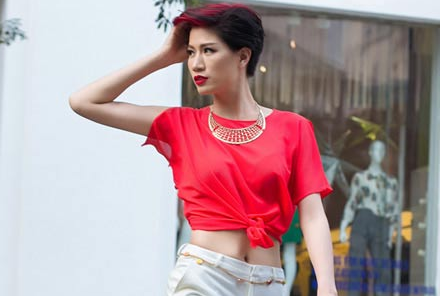 Trang Tran bi cong an tam giu luc nua dem hinh anh