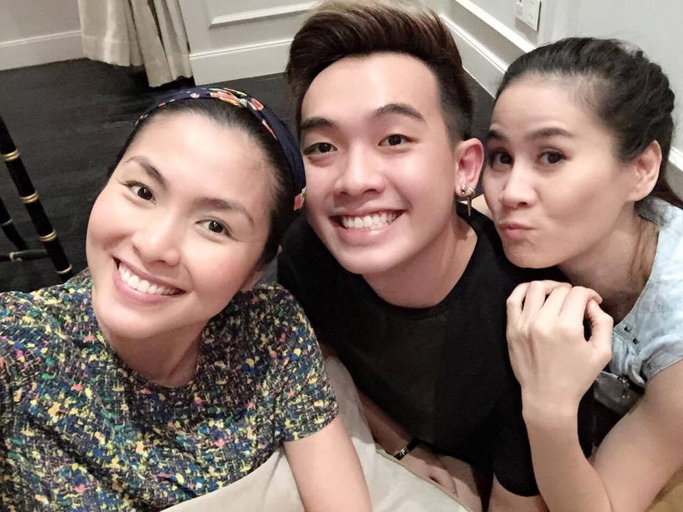 Sao Viet moc mac khi khong son phan hinh anh