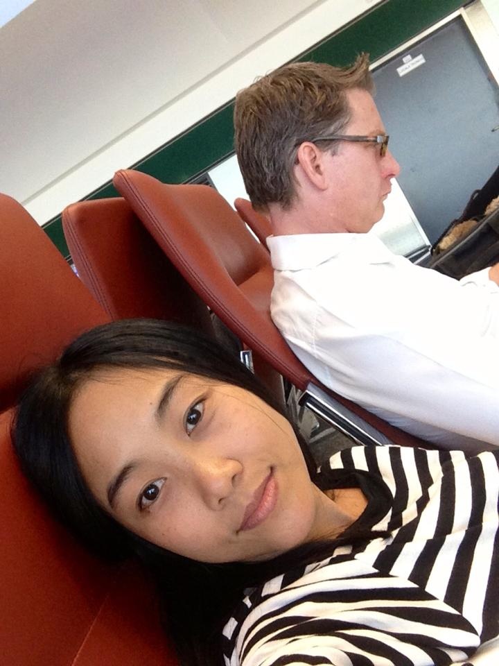 Đoan Trang chia sẻ ảnh không trang điểm khi đi du lịch cùng chồng.