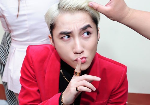 Su de dai cua The Remix hinh anh