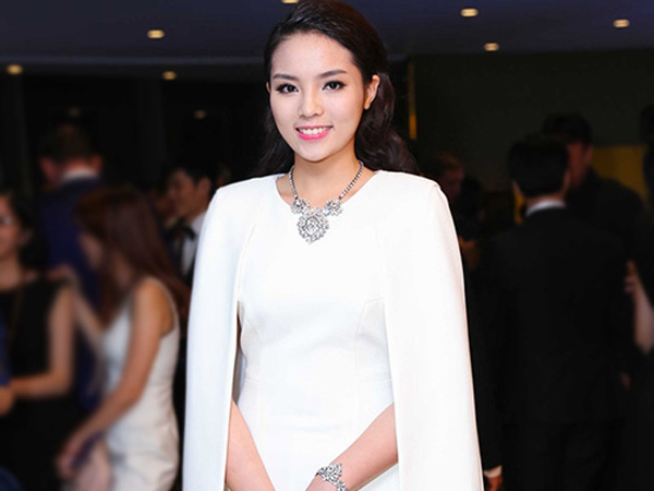 Meo chon vay du tiec dep hoan hao hinh anh