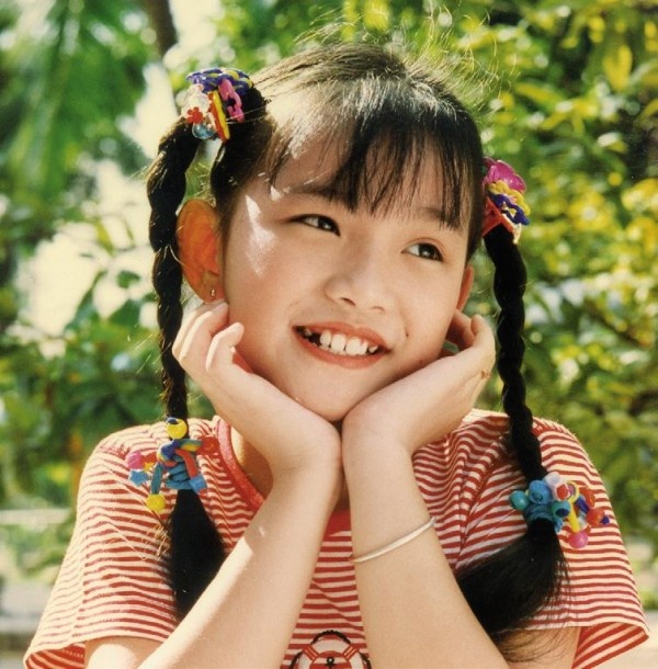 Từ lúc năm tuổi, Thùy Lâm đã tham gia ca hát ở Nhà Văn hóa Thiếu nhi TP. HCM.