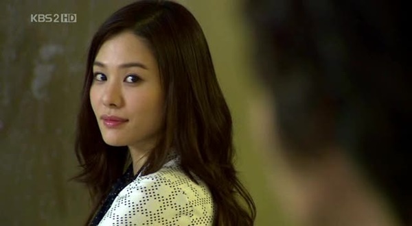Di tim anh chi em hoan hao va toi te nhat trong phim Han hinh anh