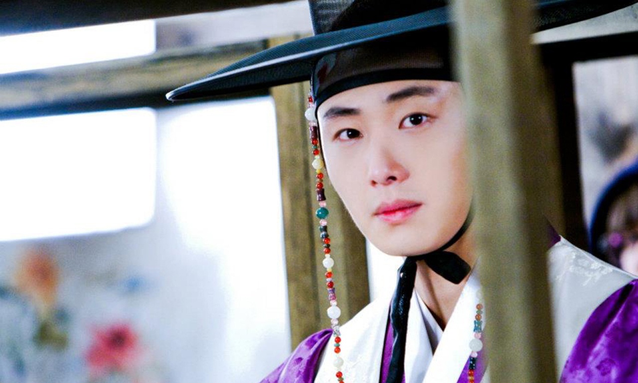 Thậm chí anh còn đem cả mạng sống ra để bảo vệ 