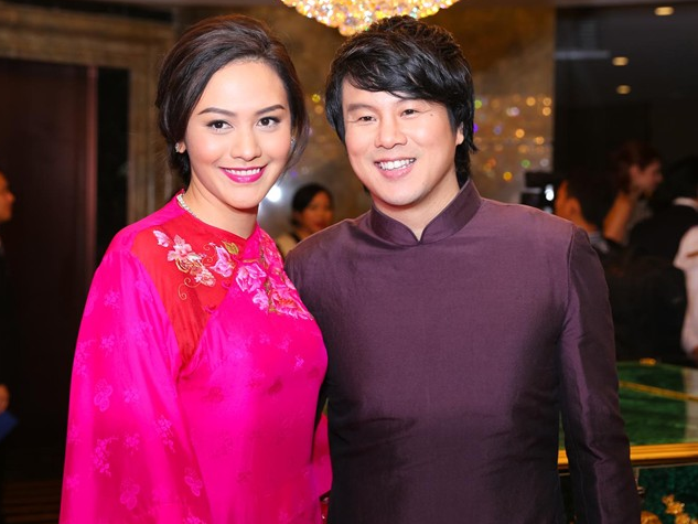 6 nguoi vo mang lai tai loc cho chong cua Vbiz hinh anh