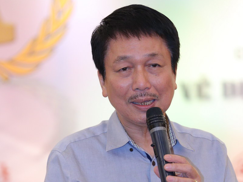 Nhac si Phu Quang: 'Phu nu dep nhat khi diu dang' hinh anh