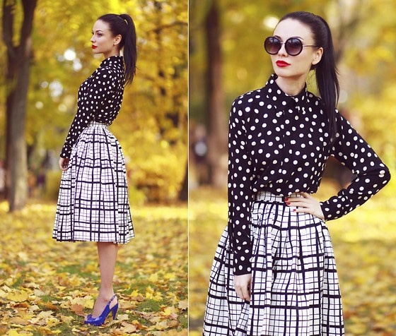 Sự phá cách trong mix đồ họa tiết đã giúp Sonya Karamazova  sở hữu set đồ nổi bật.
