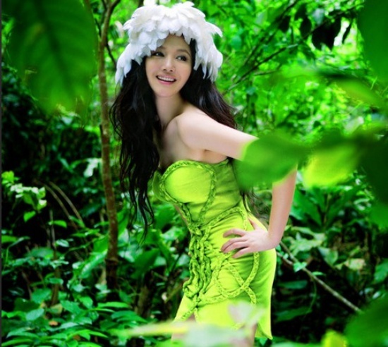 Hán Văn Văn, nàng công chúa hoa giữa rừng xanh.