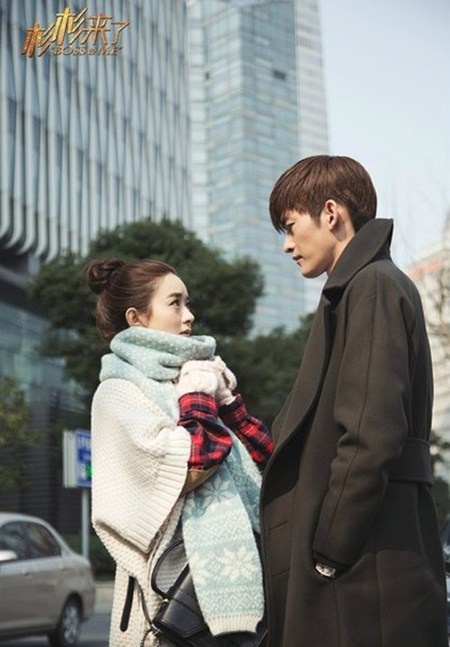 Nhắc tới chuyện tình công sở chắc chắn không thể không nhắc tới cô nàng “thỏ ngốc” Sam Sam Triệu Lệ Dĩnh và ông chủ lạnh lùng Trương Hàn trong “Sam Sam đến rồi”.