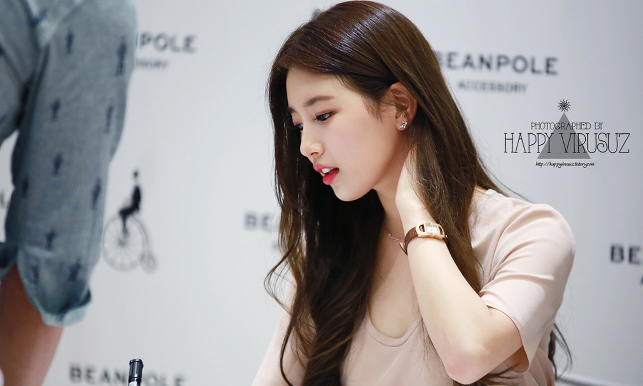 Nếu G-Dragon đứng đầu trong các idol nam thì về phía nữ, chắc chắn không ai vượt qua nổi Suzy. Cô nàng đứng thứ 2 trong cuộc bình chọn với 30% phiếu bầu. Không chỉ fan mà rất nhiều idol như L (Infinite), Andy (Shinhwa), Sungmin (Super Junior), Kangjun (CCLOW)... cũng mê mệt Suzy.