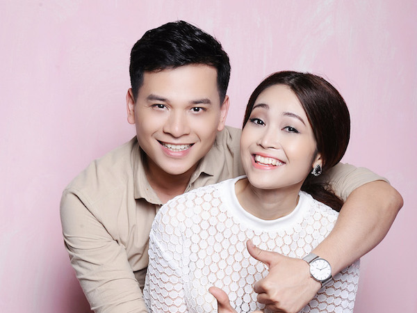 MC Danh Tung - Thuy Linh tinh tu trong bo anh moi hinh anh