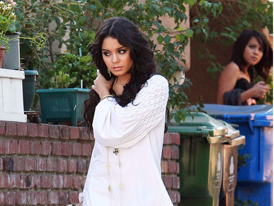 Phong cach ca tinh cua nang 'nam lun' Vanessa Hudgens hinh anh