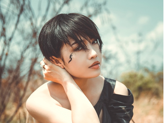 Dien vien Viet lien tuc tu choi cac dai gia hinh anh